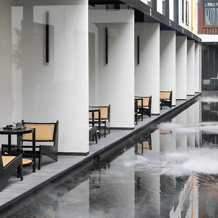 Gongxili - Xige Hotel Free Welcome Tea And Dessert Чънду Екстериор снимка